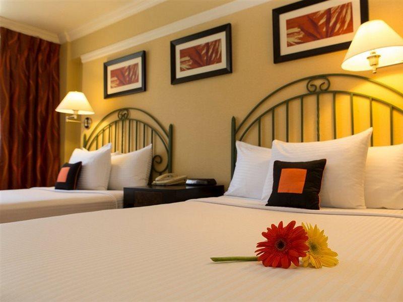 Kapok Hotel Port of Spain Eksteriør bilde
