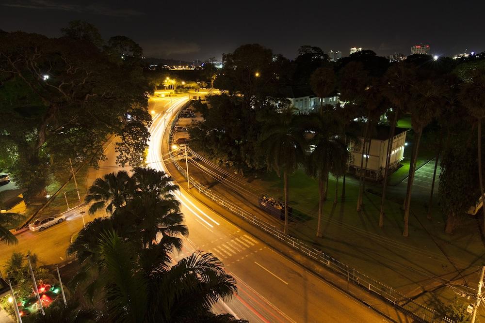 Kapok Hotel Port of Spain Eksteriør bilde